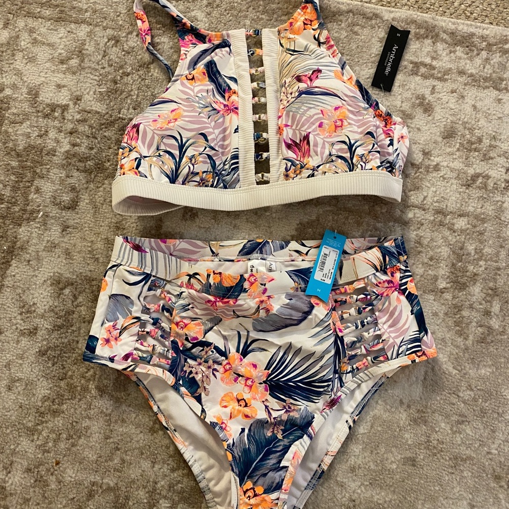 Ambrielle Floral Bikini Swimsuit Top and High Waist Bottom NWT